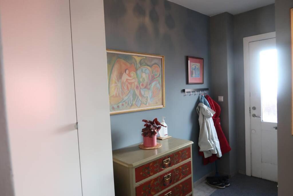 Warm And Welcoming Flat Downtown Akureyri Appartamento Esterno foto